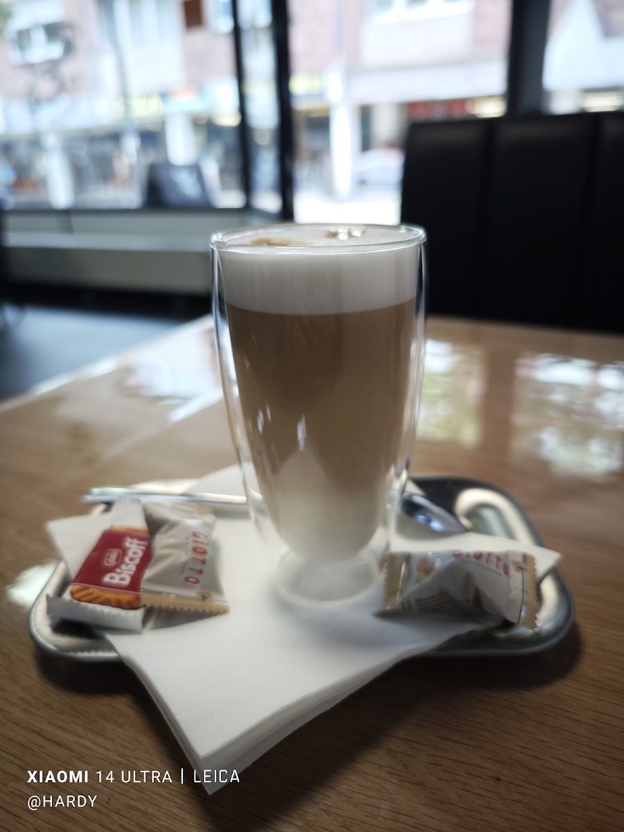 Charly’S Burger & Sweets Gmbh-4